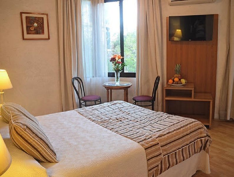 Hotel Montecarlo ซานติอาโก ภายนอก รูปภาพ