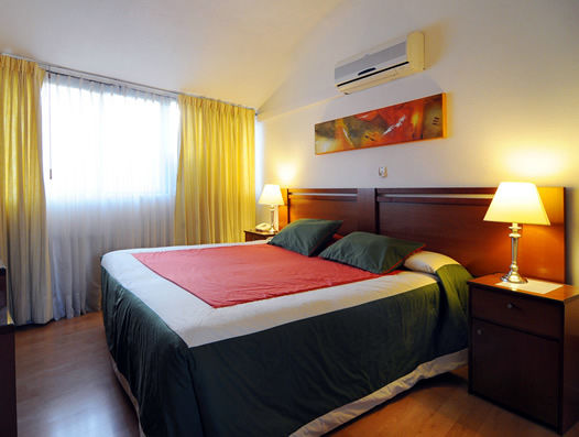 Hotel Montecarlo ซานติอาโก ภายนอก รูปภาพ